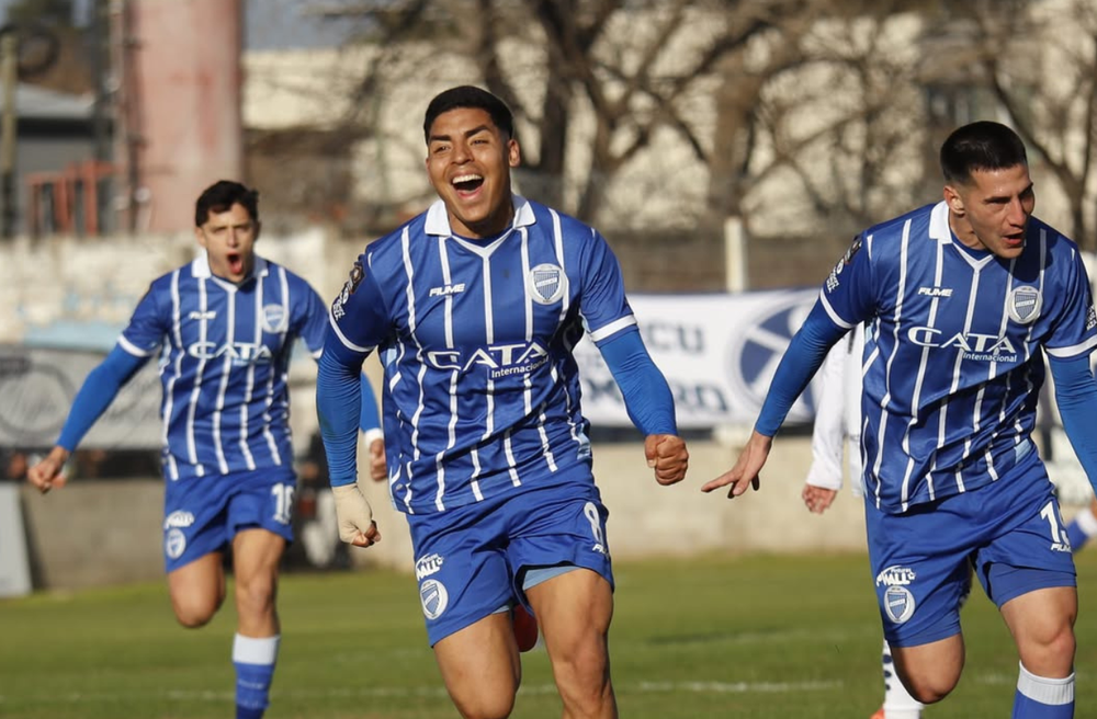 Schamine, autor del gol de Godoy Cruz ante Acassuso, confesó que Pensé que pegaba en el palo y salía