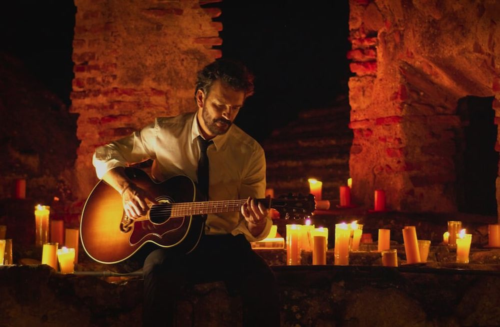 Arjona siempre vigente: batió el récord de venta de entradas para un show streaming