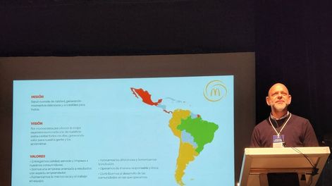 Luis Zambonini, presidente de Arcos Mendocinos, presentó la implementación de la estrategia socioambiental corporativa de Arcos Dorados, “Receta del Futuro