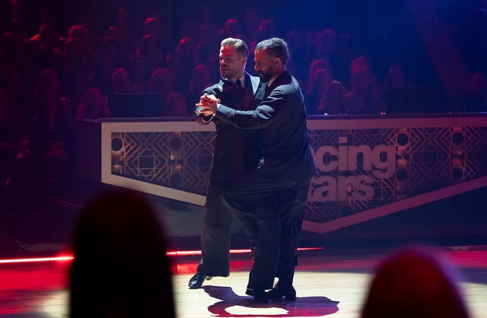 Derek Hough y Mark Ballas en Dancing With the Stars. Foto: Enews