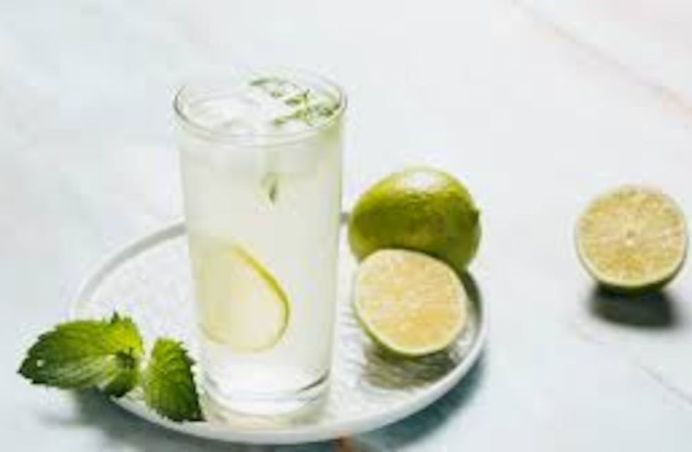 La forma más sencilla de hacer una limonada muy rica.