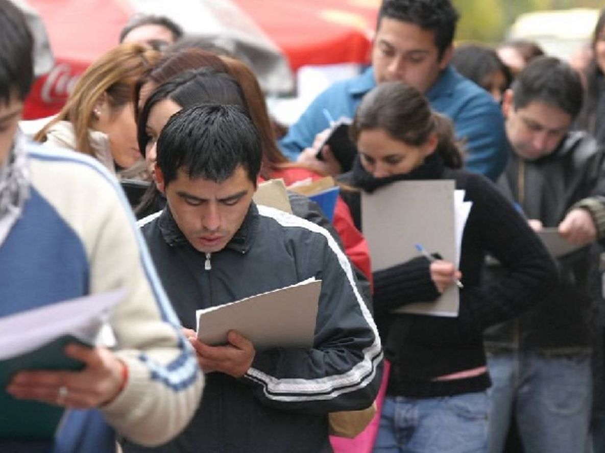 Casi el 50% de los jóvenes viven en condiciones de vulnerabilidad en Argentina.