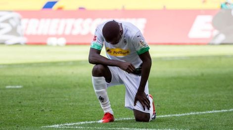 Bundesliga: Thuram festejó su gol en homenaje a George Floyd y contra el racismo