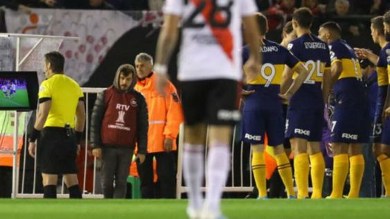 Llega el VAR a la Superliga argentina. / archivo