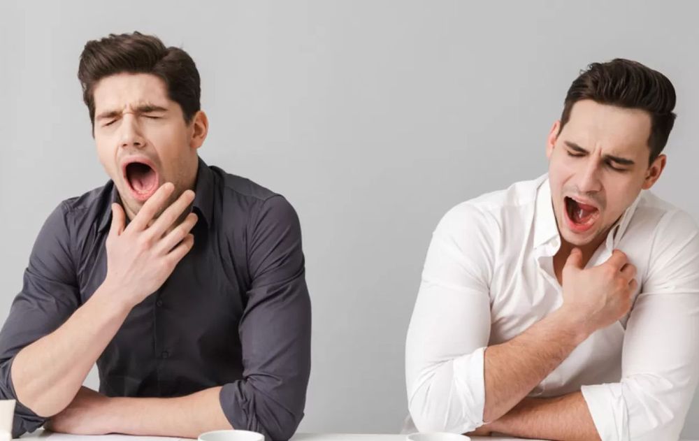 Bostezar porque lo hizo otra persona segundos antes es un acto empático pero tiene algunas respuestas psicológicas sorprendentes.