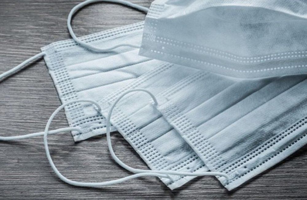 Los países que incorporaron las mascarillas antes tuvieron tasas moderadas de infección