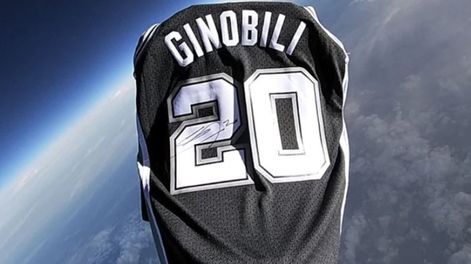 Manu Ginobili y un reconocimiento a la altura de las estrellas. / NBA Lat