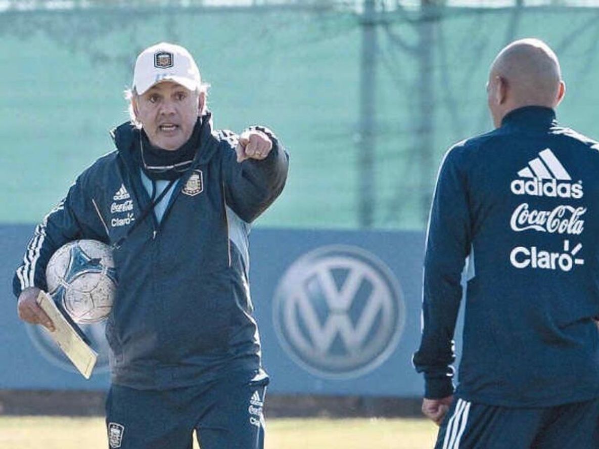 Un día como hoy de 2012: antes del amistoso, Sabella mueve las piezas
