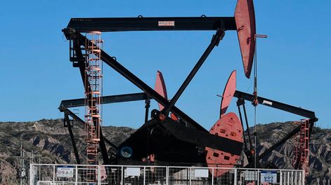 Los Andes | Se conoció cuáles son las áreas petroleras mendocinas que YPF pone a la venta, dentro de un paquete de 55 en todo el país. Foto: José Gutiérrez / Los Andes