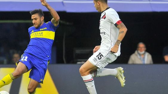 Zeballos, Vázquez y Salvio la delantera de Boca ante Newells. / Gentileza.