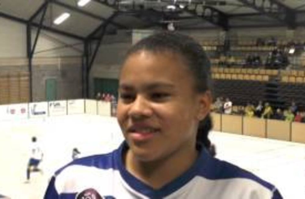 Una futbolista de 17 años marcó un golazo para ver y aplaudir