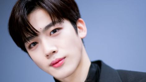 Falleció el músico Kim Yohan, integrante de la banda K-pop TST