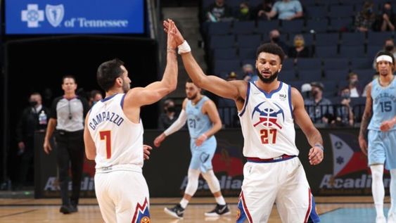 El base cordobés, Facundo Campazzo, volvió al ruedo. Tras días sin jugar por caso estrecho de contagio, el argentino hizo su valioso aporte en el triunfo de los Nuggets.