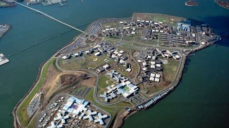 Los Andes | Vista aérea del complejo penitenciario en la isla Rikers, Nueva York. / AP