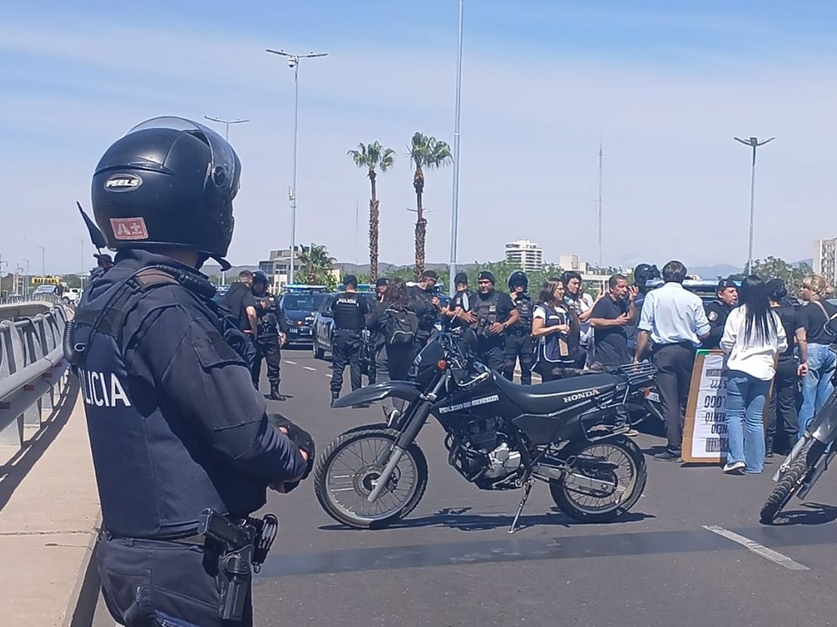 Protesta de empleados judiciales y caos en el Nudo Vial&nbsp;