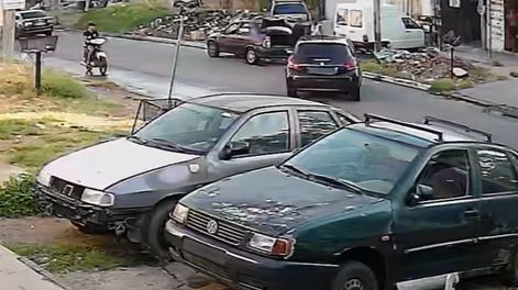 El conductor del auto que perdió el control fue imputado por homicidio culposo.