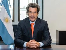 Paul Starc renunció al mando en la UIF&nbsp;