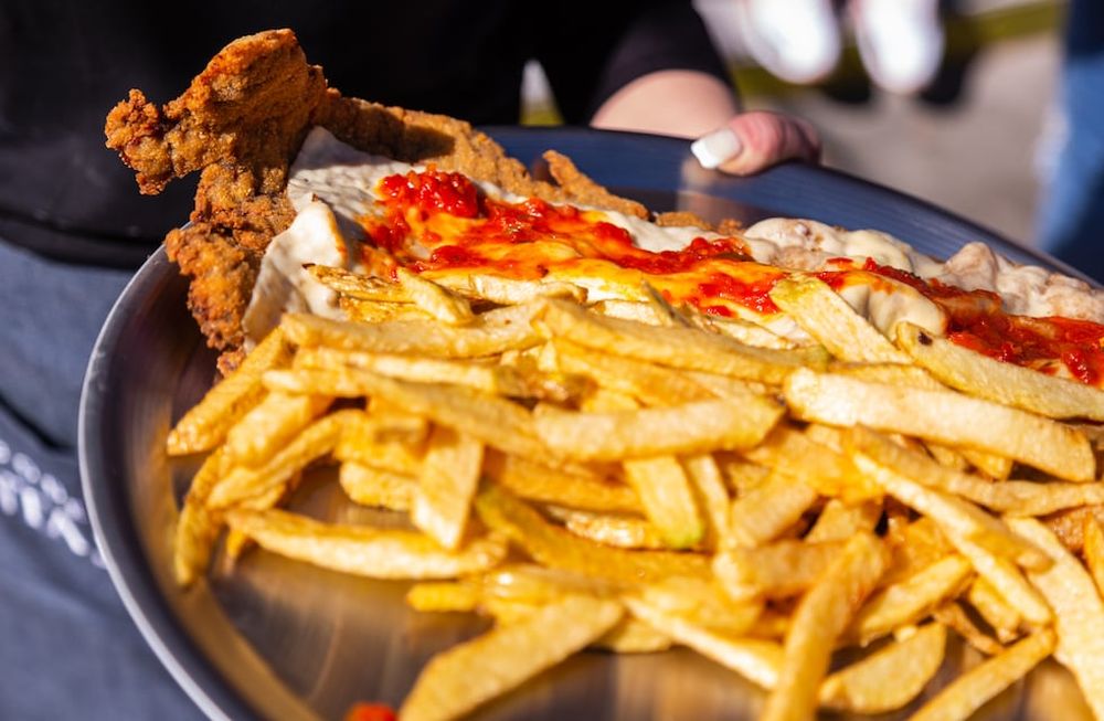 El Gallego, sinónimo de las más ricas milanesas XL en Mendoza