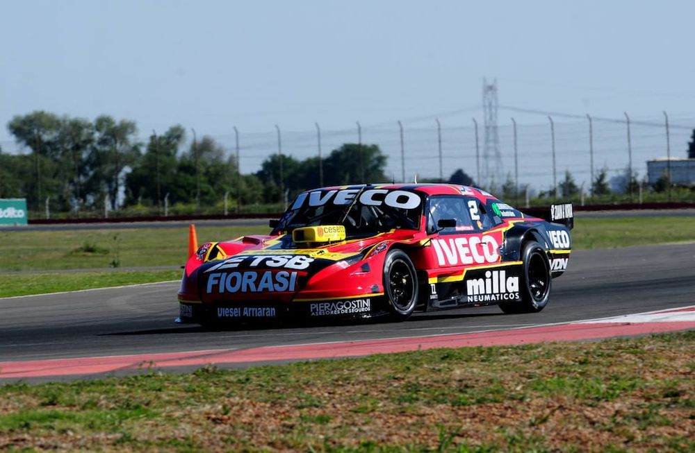 TC: Urcera fue el poleman y Santero quedó tercero