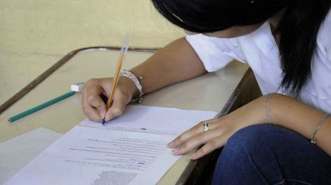 Secundaria: Según informó la DGE, en 2025 la retención en todo el nivel secundario alcanzó al 98,22%. Había sido en 2023 de 97,81% y en 2024, de 98,04%.