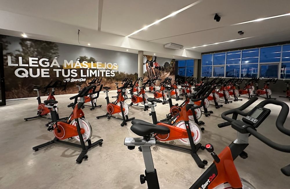 Te cuesta entrenar en invierno? Sport Club tiene todas las comodidades para hacer deporte sin pasar frío.