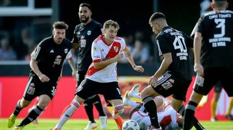 River Plate visita a Deportivo Riestra por la quinta fecha de la Liga Profesional. / Gentileza.