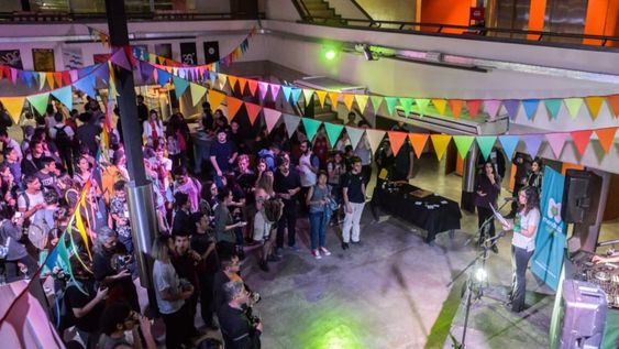 Septiembre de cine, gastronomía, rock y arte francés