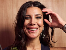 Polémica declaración de Andrea Rincón contra músicos emergentes: “Están comprando almas con la música”.