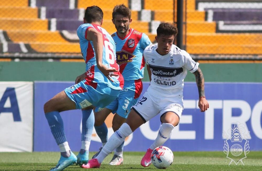 Por la fecha 17 del torneo de Primera División, el Arse cayó por 1-0 ante el Lobo. / Gentileza.