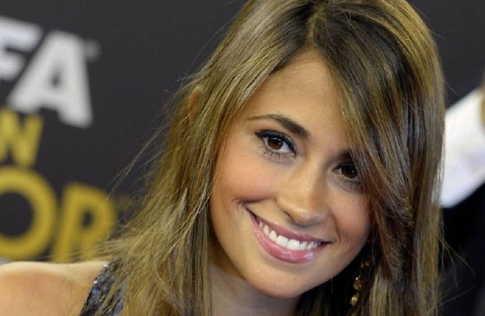 Antonela Roccuzzo arrasa con su última postal en bikini