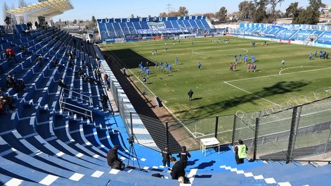 Los Andes | PARA LA OCASIÓN. Como aquel miércoles 22 de enero de 2003, la Bodega albergará un Godoy Cruz - River. Aunque esta vez será por los porotos y con el Expreso en Primera. / José Gutiérrez.