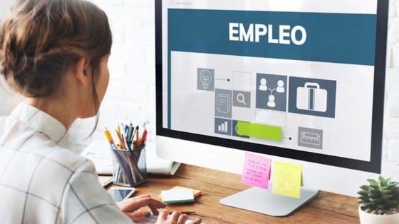 La clave en la búsqueda de empleo es tener nuestro perfil laboral cargado en las distintas plataformas dedicadas a la búsqueda de perfiles.