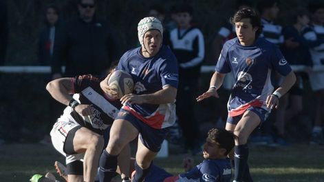 Top 8 cuyano: Marista mira a todos desde arriba