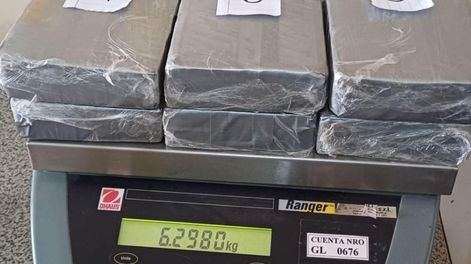 Los más de 6 kilos de cocaína que venían a Mendoza. Gentileza Gendarmería Nacional.&nbsp;