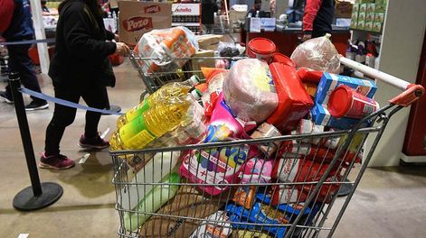 Precios máximos continuará hasta junio pero con menos productos y sin lograr bajar la inflación. Foto: Marcelo Rolland / Los Andes
