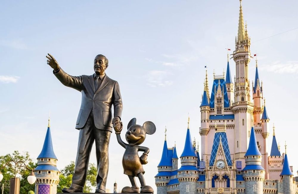 Fue despedido de Disney y supuestamente hackeó los servidores de la compañía.