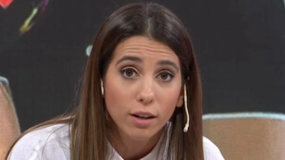 Cinthia Fernández expresó su bronca por tener que poner el apellido de Defederico en los útiles de sus hijas