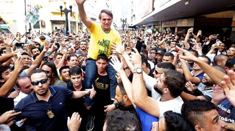 Bolsonaro, máxima tensión y desafío a la vista para la prensa en Brasil