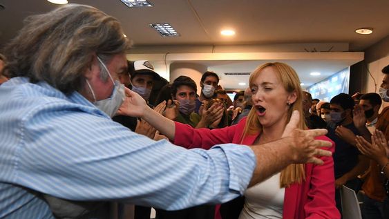 Con la derrota victoriosa que acaban de inventar los peronistas segundones, si Freud viviera se haría un picnic.