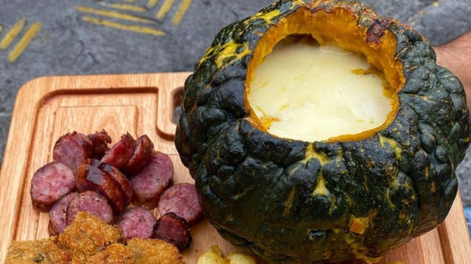 La China Suárez le pide a su chef que le prepare la receta de la Cabutia.