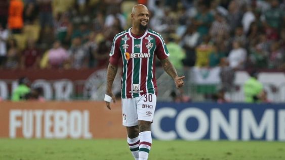 Felipe Melo salió lesionado y en las próximas horas se sabrá el grado de lesión que tiene. / Gentileza.