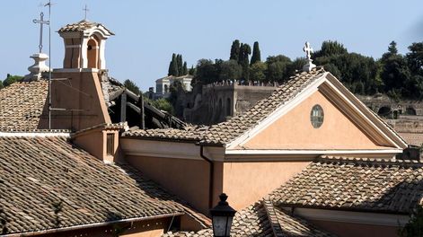 Alarma en Italia: después del puente de Génova se desplomó una Iglesia en Roma