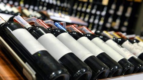 La industria del vino está concentrada en unos pocos, que son los punta de lanza que abren mercados, pero también son los que ponen precio a la materia prima del productor