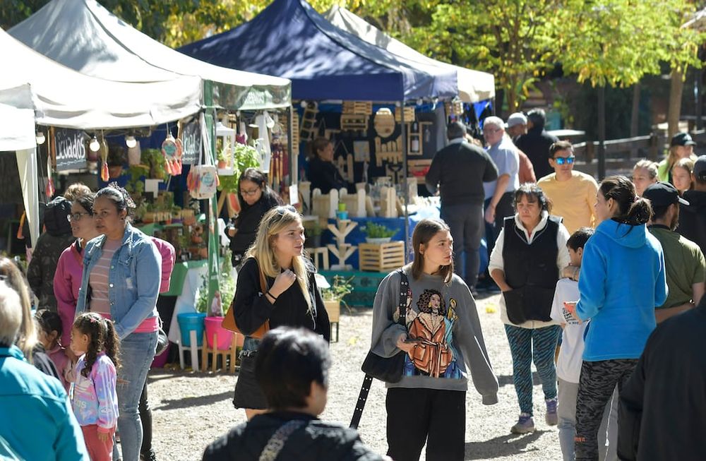 Los prestadores turísticos ofrecerán descuentos para la temporada baja, previa a las vacaciones de invierno. Foto: Orlando Pelichotti / Los Andes
