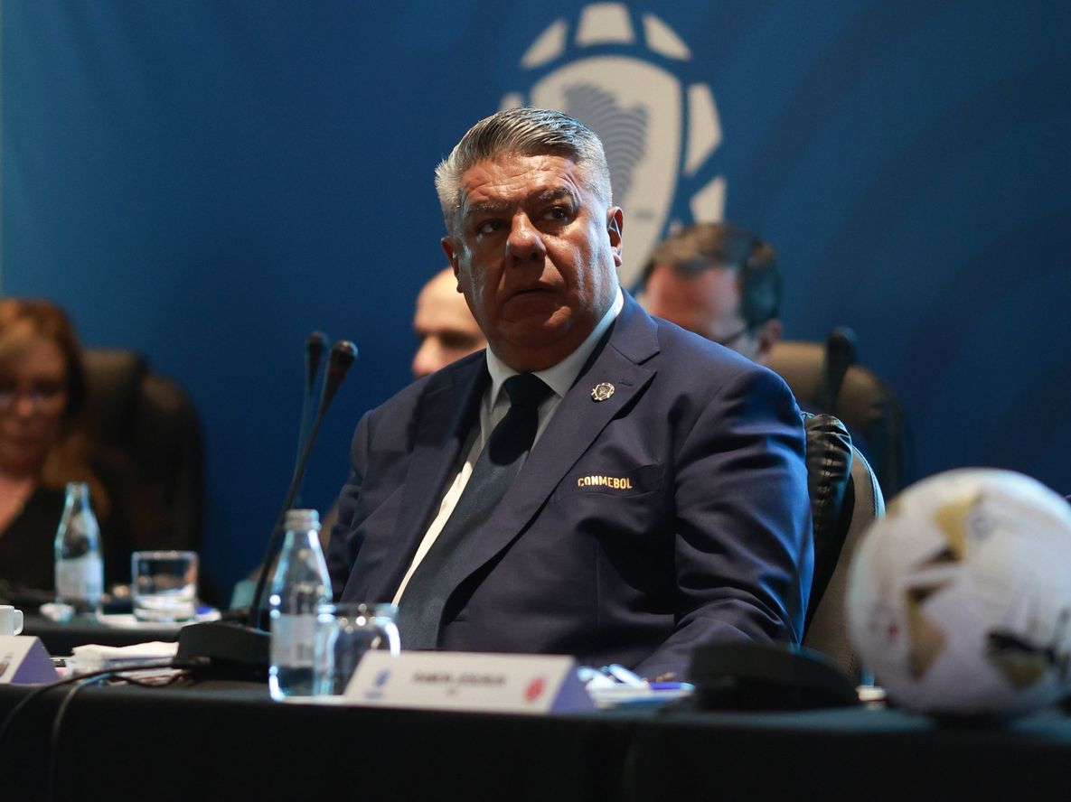 Se conoció el patrimonio de Chiqui Tapia: más de $818 millones de ingresos anuales y salarios millonarios.