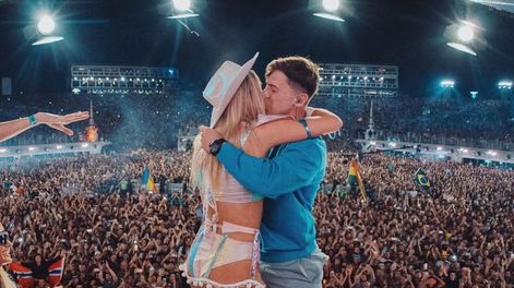 Guaynaa le pidió matrimonio a Lele Pons en la Tomorrowland.