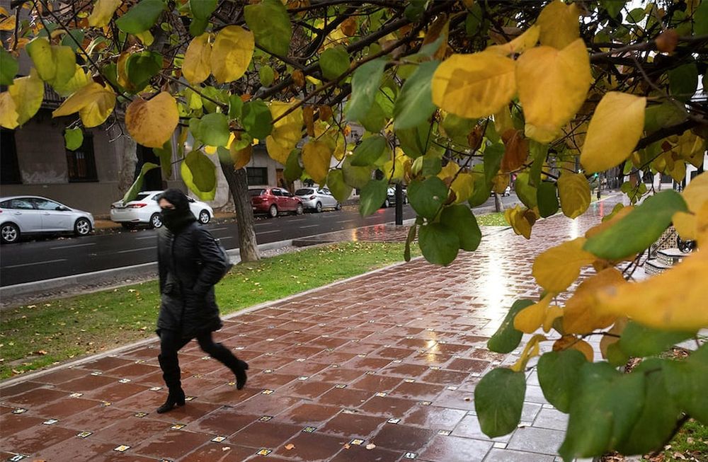 Según lo anunciado en el pronóstico del tiempo, durante este sábado habrá un marcado descenso de la temperatura.Foto: Ignacio Blanco / Los Andes