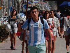 Argentinos en Chile. Foto gentileza / Emol
