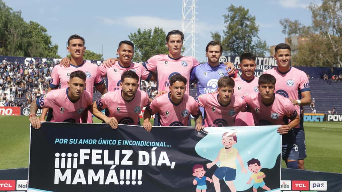 Liga Profesional: A pesar de la derrota, el público de Independiente alentó hasta el final en el Bautista Gargantini