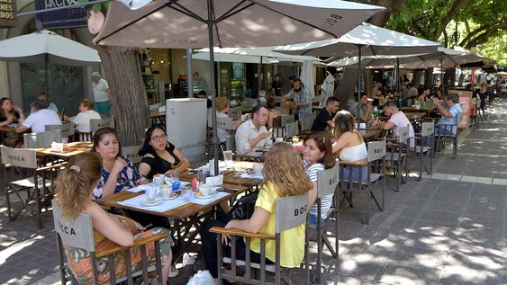Se espera un domingo agradable en Mendoza. Foto: Orlando Pelichotti / Los Andes